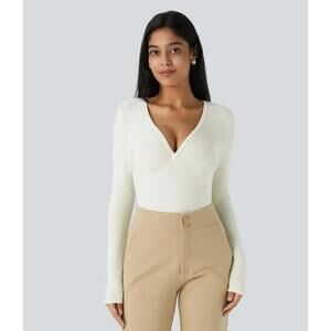 Halara NWT V Neck Long Sleeve Thermal Work Top - SIze XS